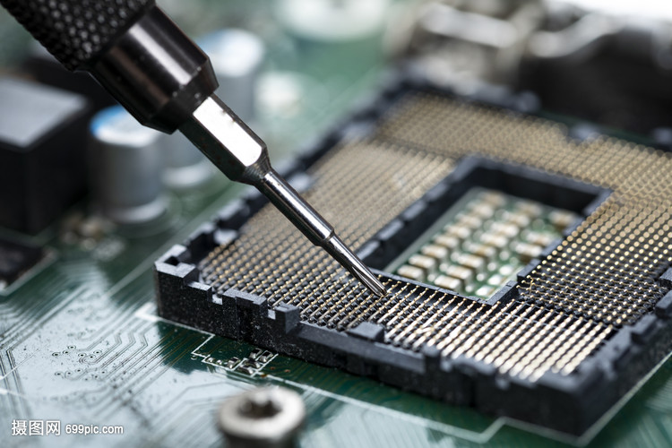 精密电子电路的守护者 芯片与电子元件维修技术探析